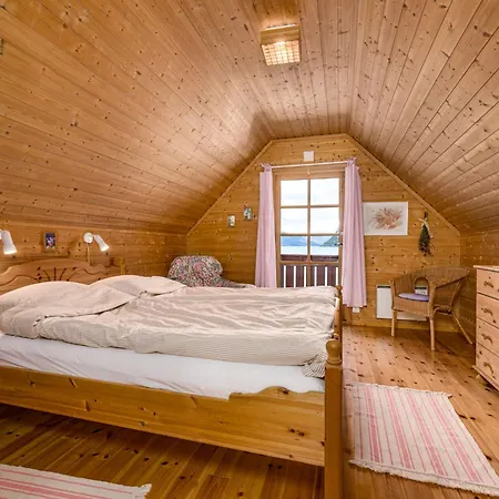 Krokeggi By Interhome Arnefjord